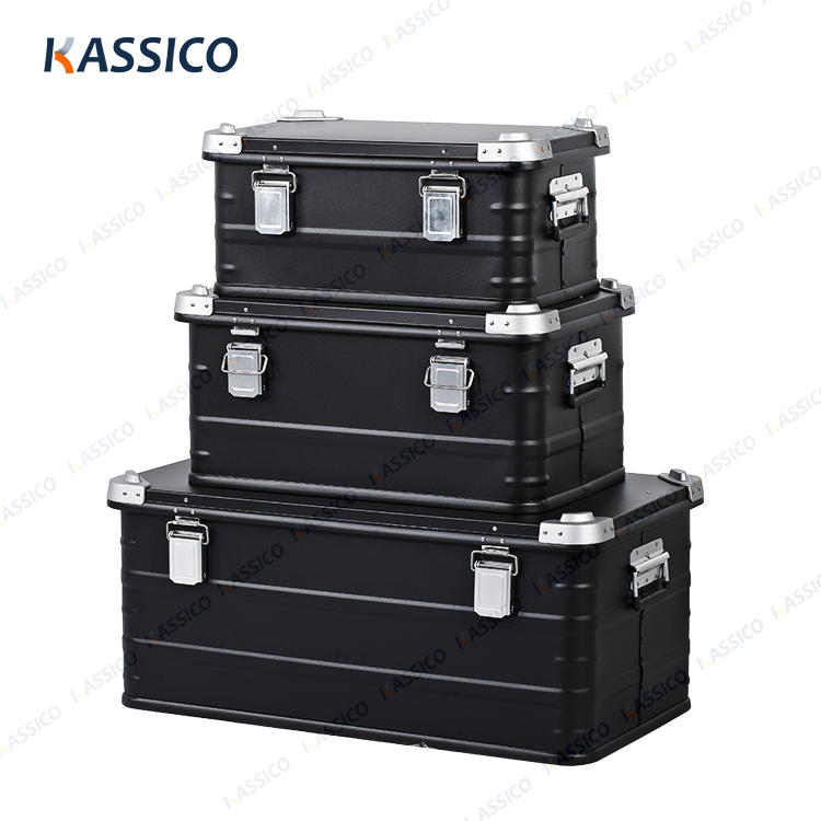 Contenedores, cajas y estuches de aluminio para almacenamiento de artículos de camping