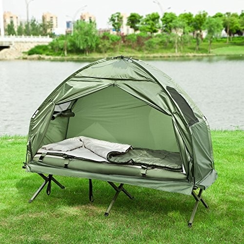 Tienda de campaña plegable para acampar al aire libre, sobre el suelo