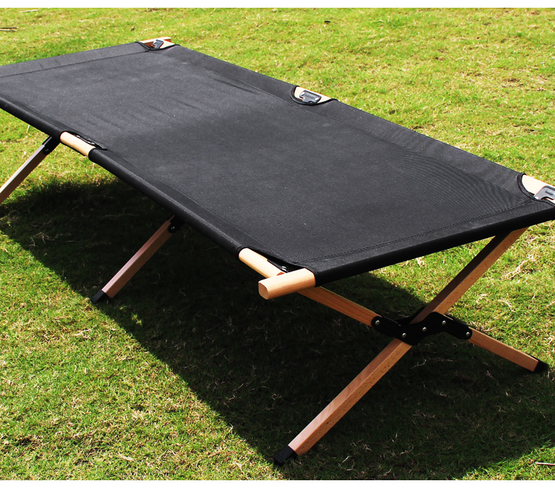 Cama de camping plegable con estructura de madera de haya