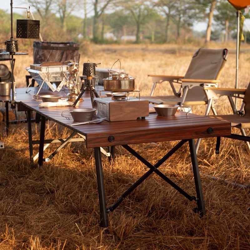 Mesa de camping plegable y enrollable de aluminio