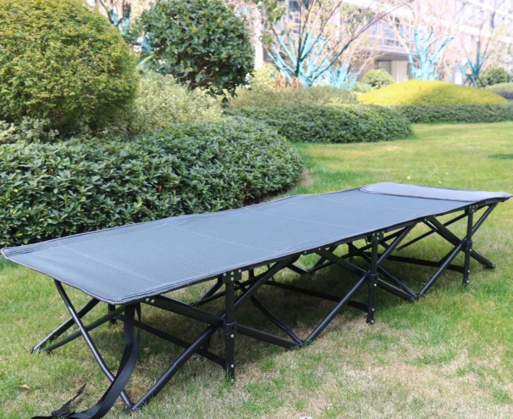 Cama plegable para ocio al aire libre y relax en la oficina interior
