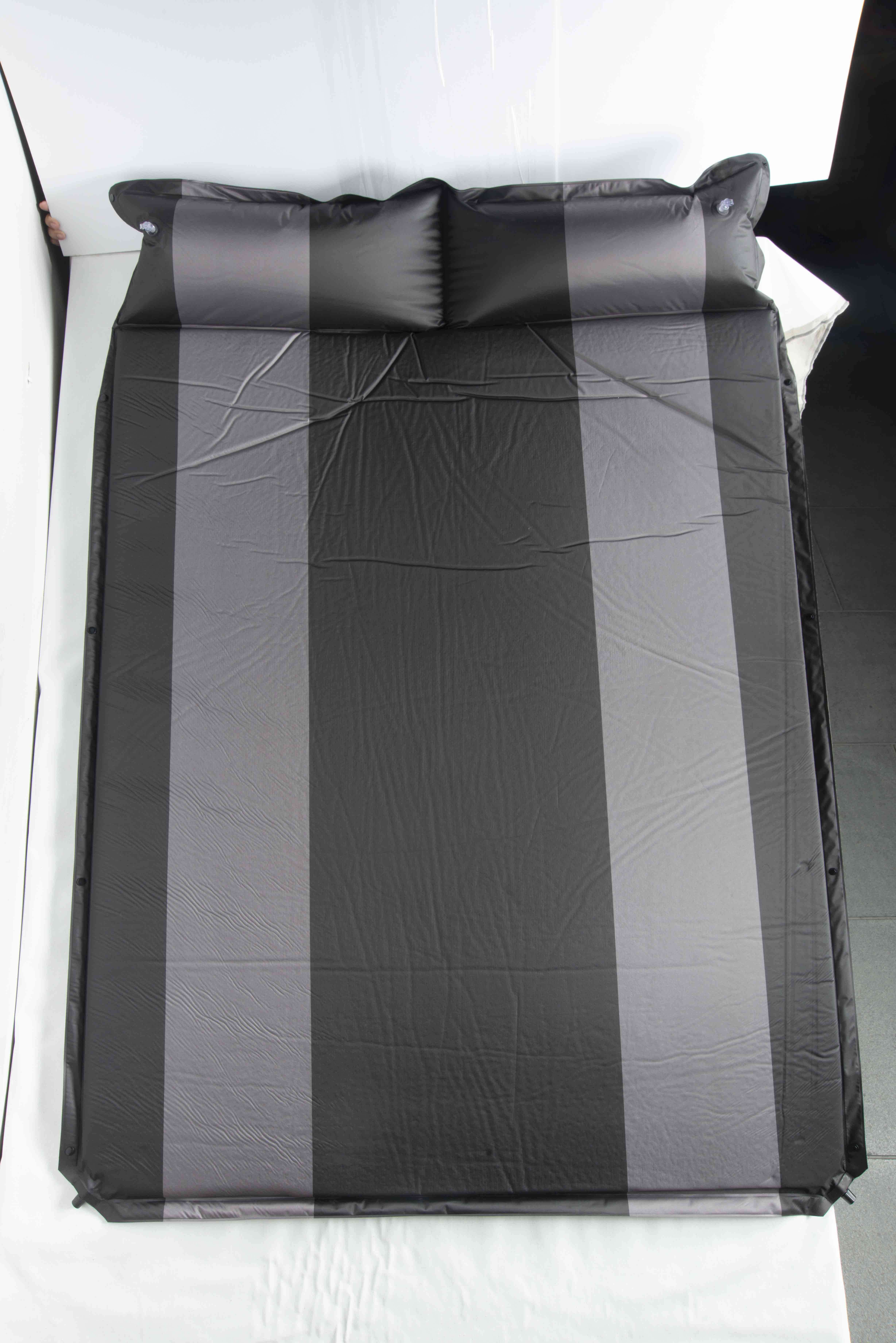 Colchonetas de camping dobles autoinflables con almohada
