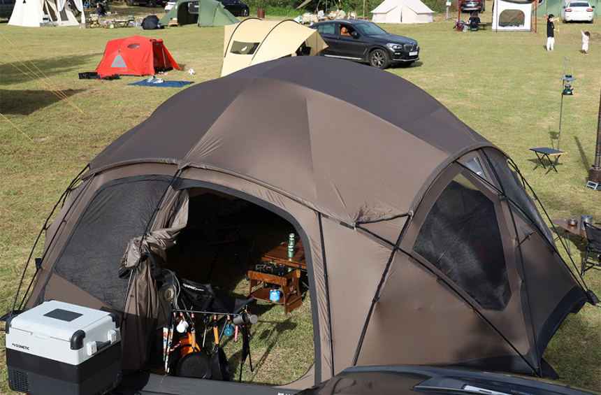 Tienda de campaña tipo domo Hemisphere para acampar al aire libre, eventos y festivales